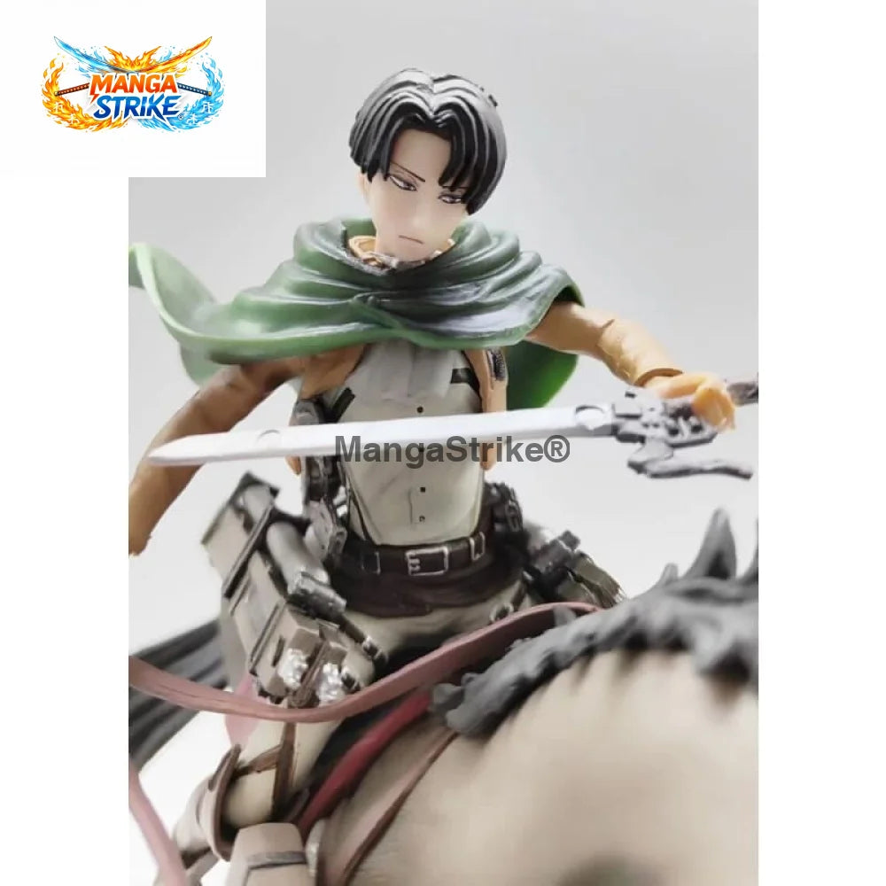 Figurine Attaque des Titans - Rivaille Ackerman à cheval - Rivaille Ackerman à cheval - figurine