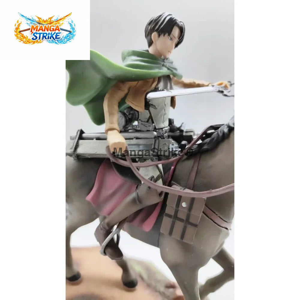 Figurine Attaque des Titans - Rivaille Ackerman à cheval - Rivaille Ackerman à cheval - figurine